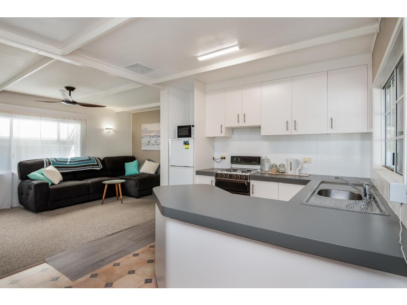 14/8 Hearnes Lake Road, Woolgoolga NSW 2456