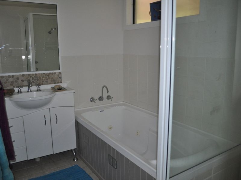 33 Pine Crescent, Sandy Beach NSW 2456