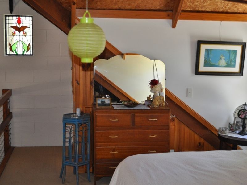 33 Pine Crescent, Sandy Beach NSW 2456