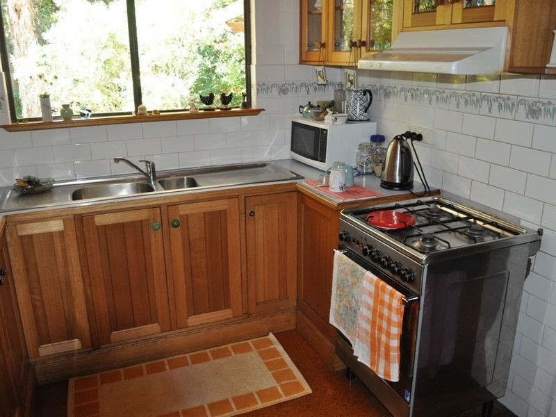 33 Pine Crescent, Sandy Beach NSW 2456