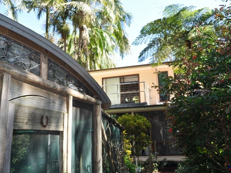 33 Pine Crescent, Sandy Beach NSW 2456