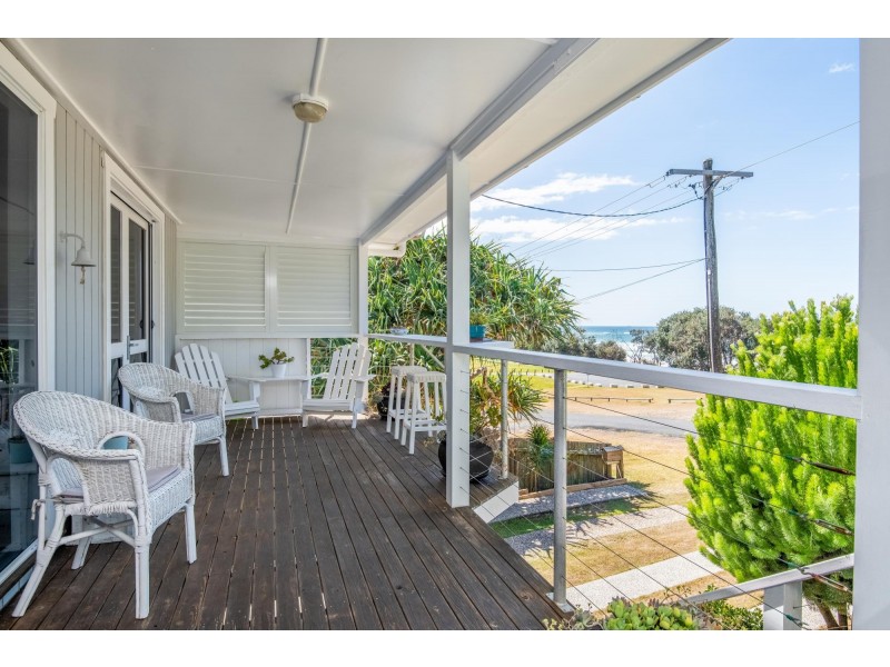 114 Sandys Beach Drive, Sandy Beach NSW 2456