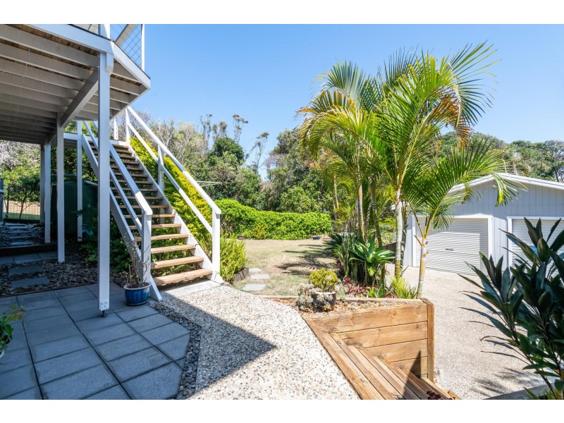 114 Sandys Beach Drive, Sandy Beach NSW 2456