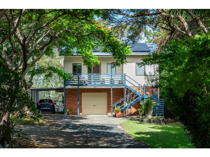 11 Arkan Avenue, Woolgoolga NSW 2456