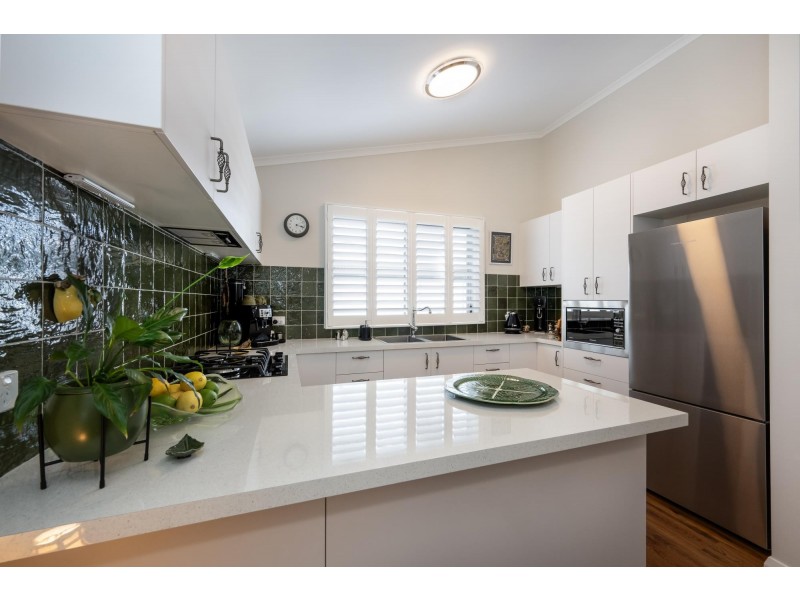 73/8 Hearnes Lake Road, Woolgoolga NSW 2456