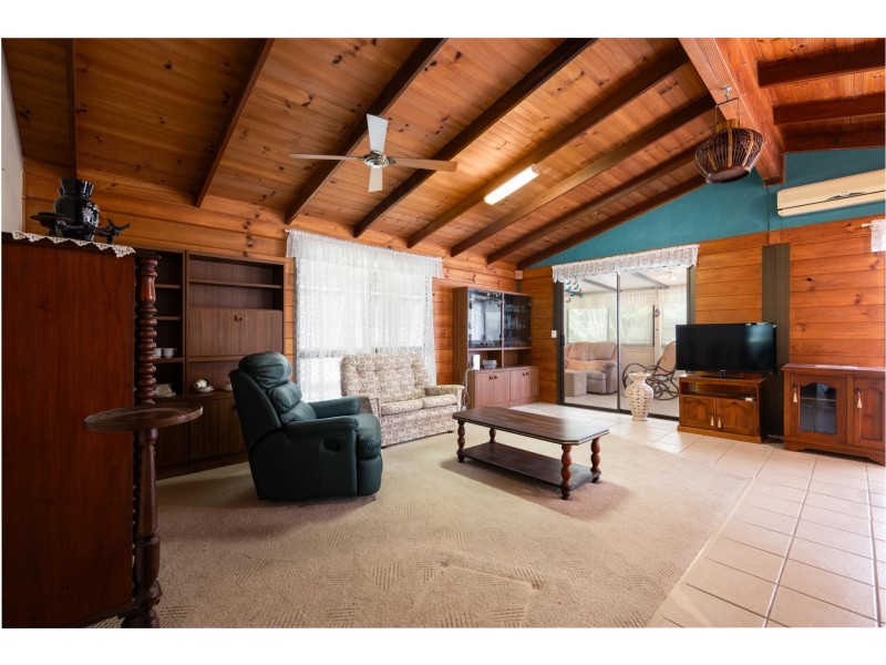 1 Paradise Court, Arrawarra NSW 2456