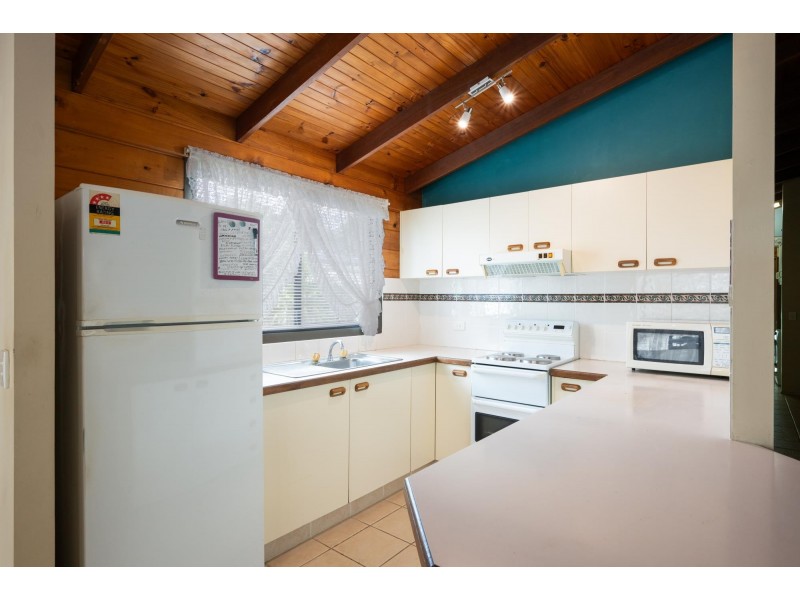 1 Paradise Court, Arrawarra NSW 2456