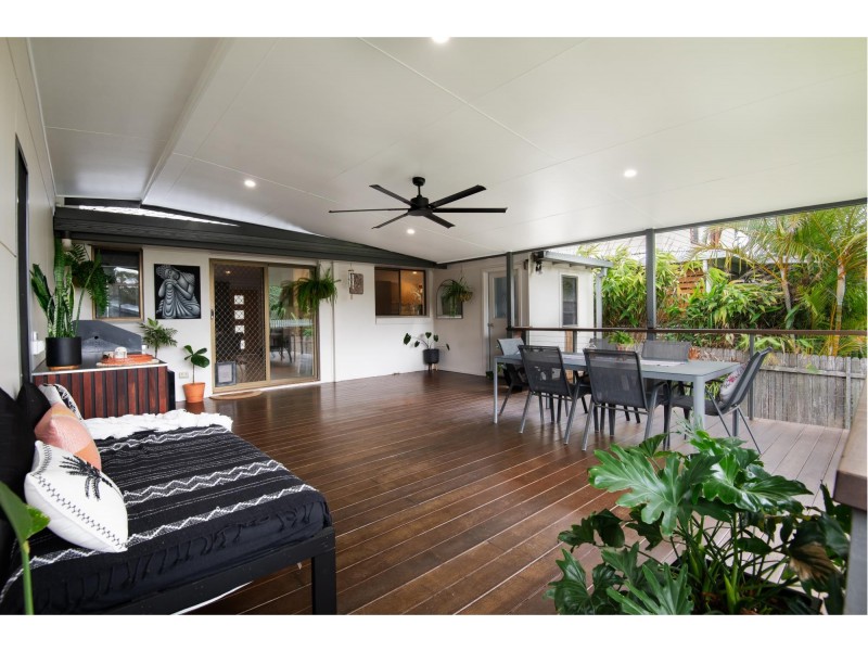 15 Lights Street, Emerald Beach NSW 2456