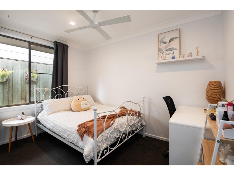 15 Lights Street, Emerald Beach NSW 2456