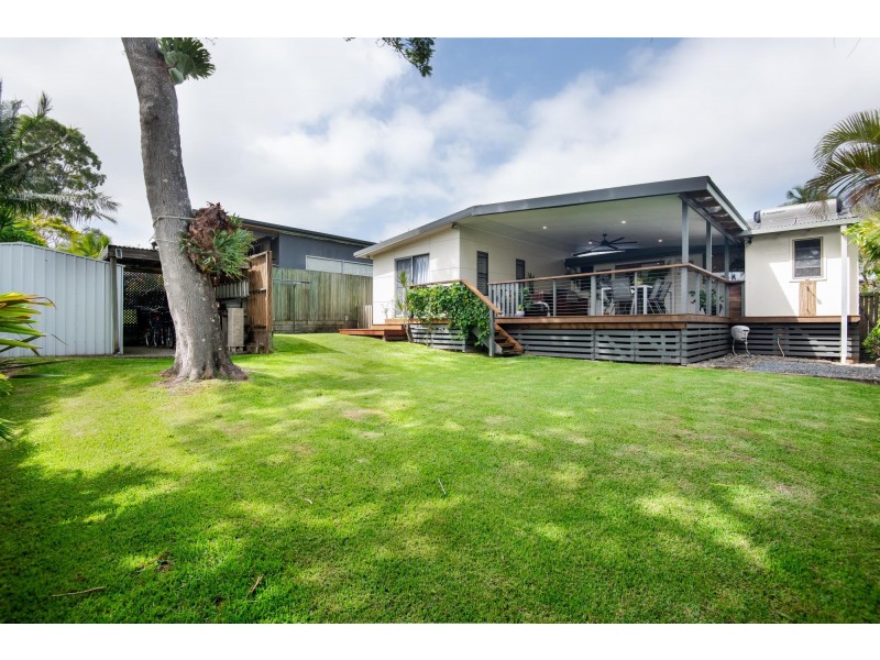 15 Lights Street, Emerald Beach NSW 2456