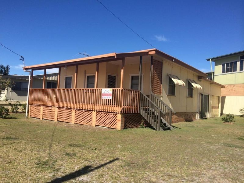 5 Waratah Street, Minnie Water NSW 2462