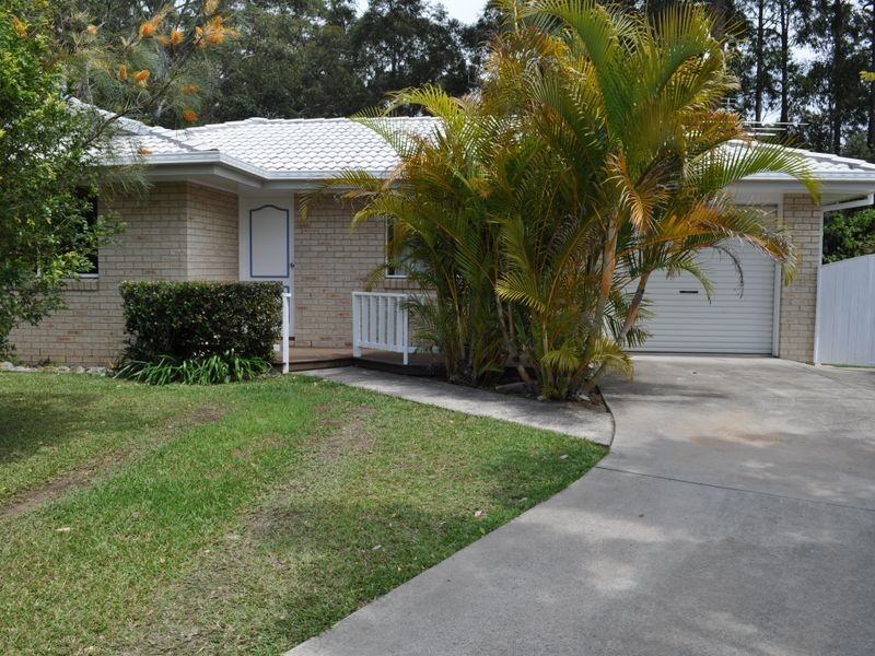 13 Ryan Crescent, Woolgoolga NSW 2456