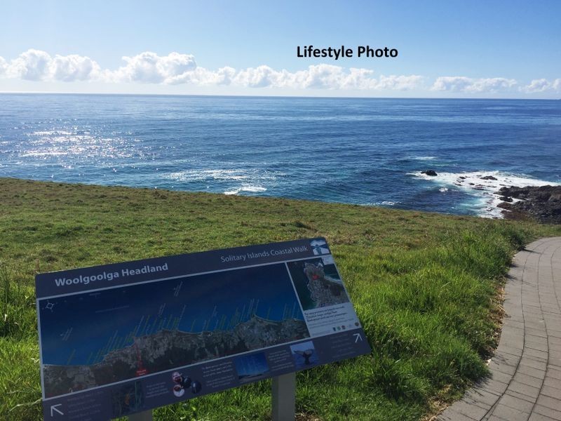 14 Crabbe Street, Woolgoolga NSW 2456