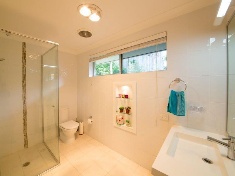 34 Ocean View Crescent, Emerald Beach NSW 2456
