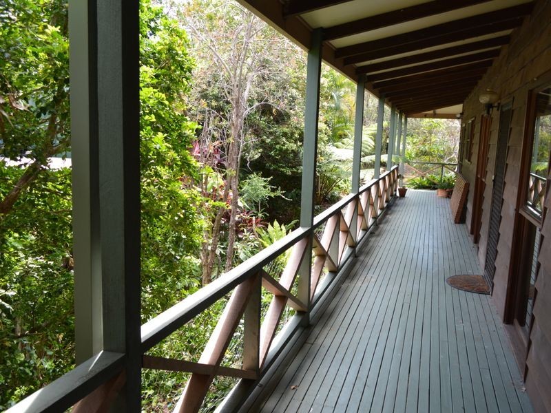 14 Young Street, Safety Beach NSW 2456