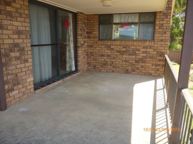8 Houlahan Close, Woolgoolga NSW 2456