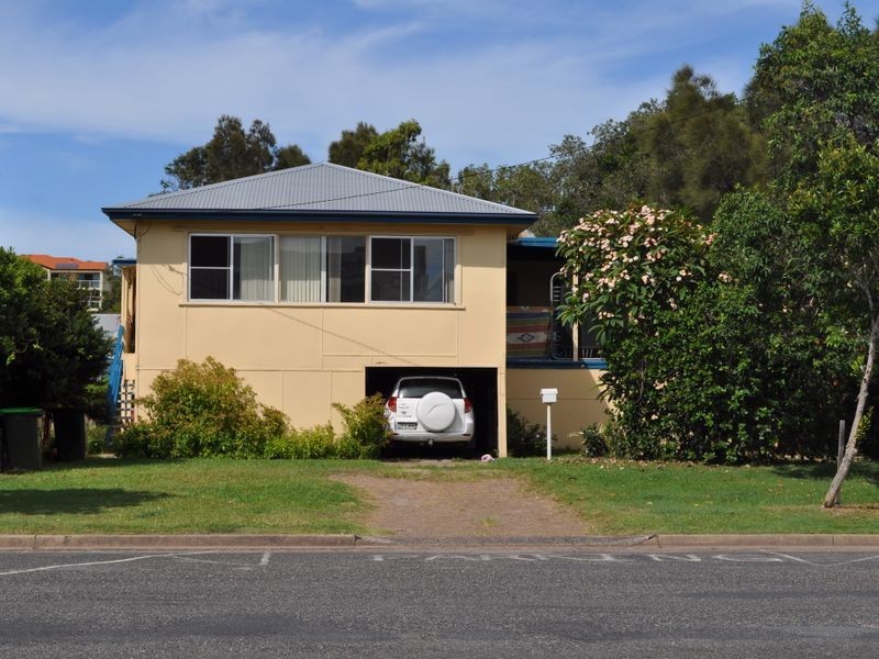 16 Market Street, Woolgoolga NSW 2456