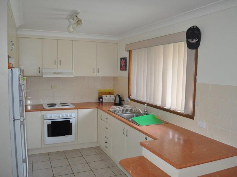 32 Crabbe Street, Woolgoolga NSW 2456