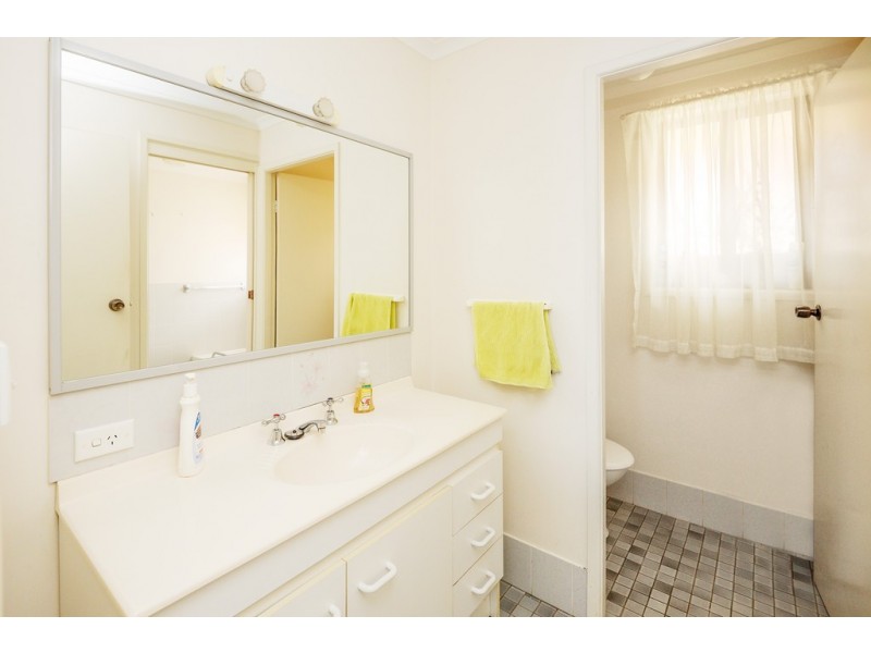 1/66 Scarborough Street, Woolgoolga NSW 2456