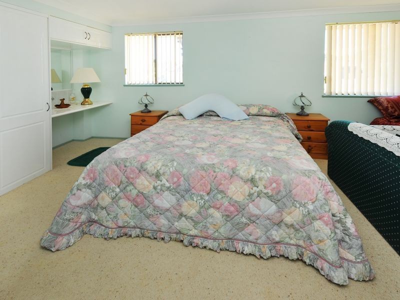 10 Fuller Street, Arrawarra Headland NSW 2456