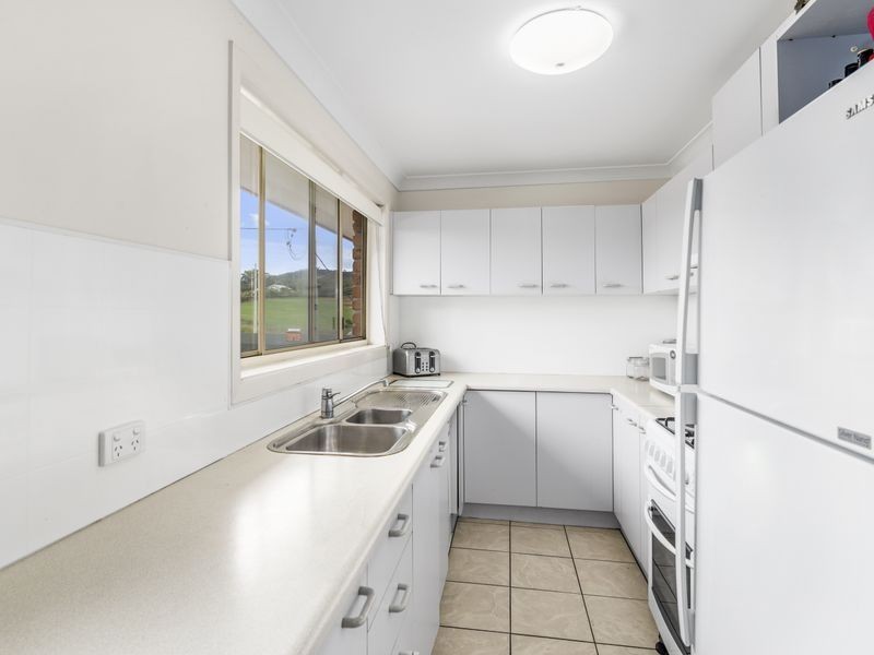 4 Headland Road, Sapphire Beach NSW 2450
