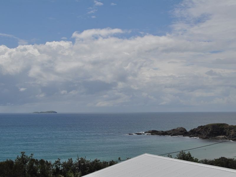 6 Lighthouse Street, Emerald Beach NSW 2456