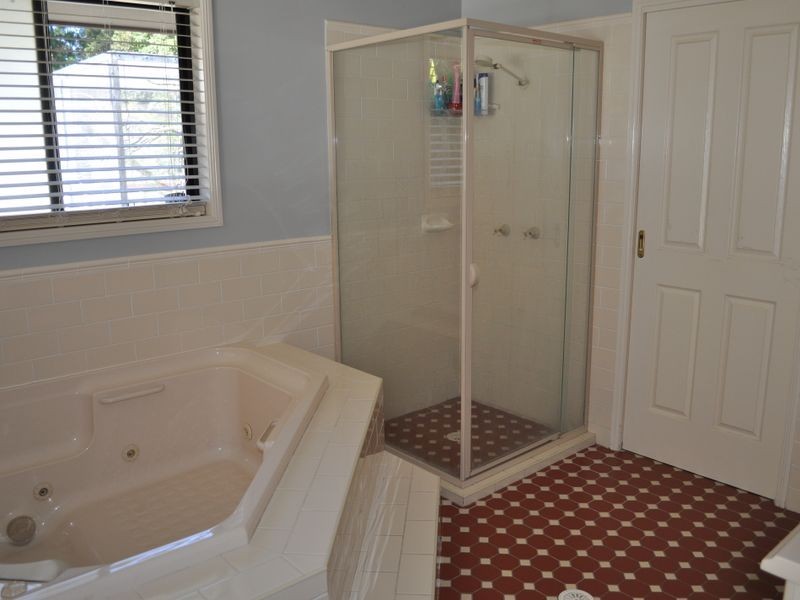 10 Topaz Drive, Emerald Beach NSW 2456