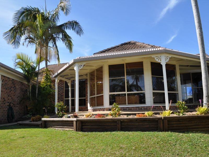 4 Amiee Place, Woolgoolga NSW 2456
