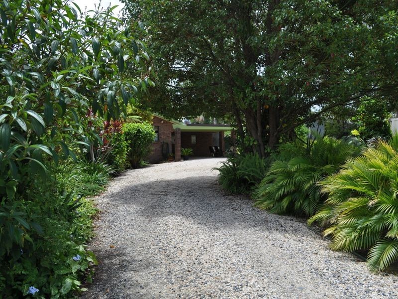 3 Taylor Close, Emerald Beach NSW 2456