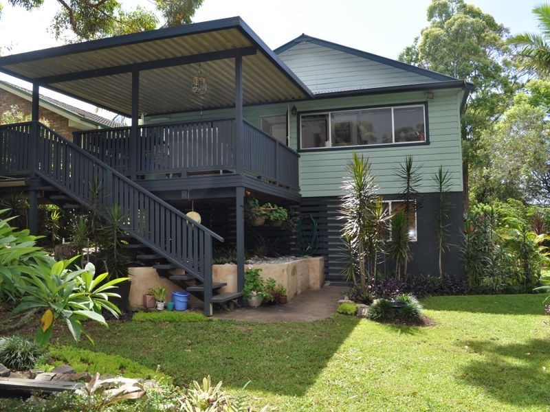 6 Turpentine Avenue, Sandy Beach NSW 2456
