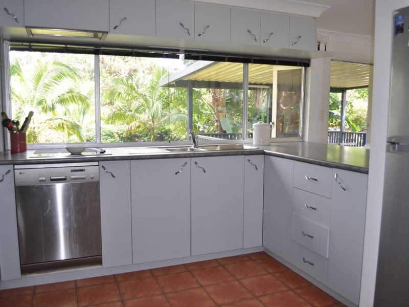 6 Turpentine Avenue, Sandy Beach NSW 2456