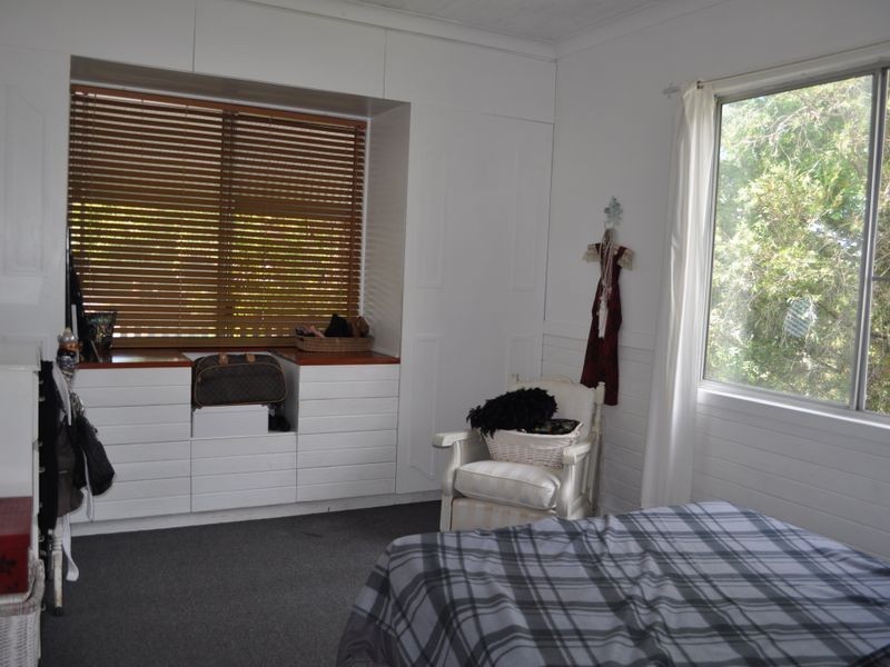 6 Turpentine Avenue, Sandy Beach NSW 2456
