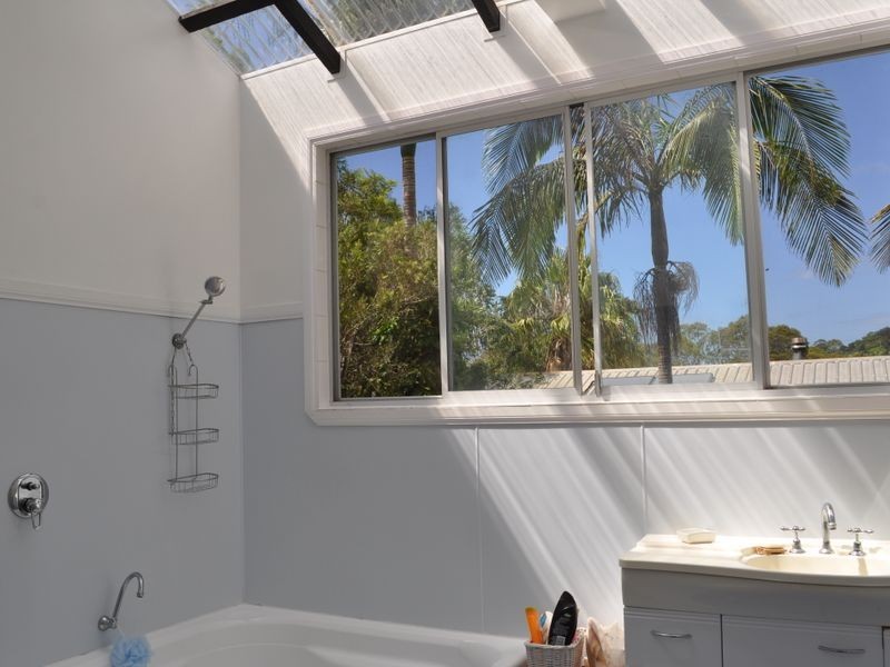 6 Turpentine Avenue, Sandy Beach NSW 2456