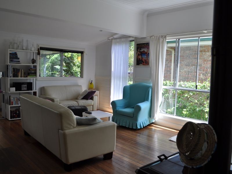 6 Turpentine Avenue, Sandy Beach NSW 2456