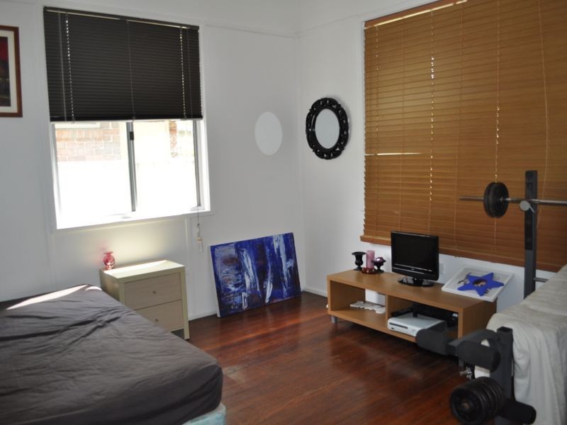 6 Turpentine Avenue, Sandy Beach NSW 2456
