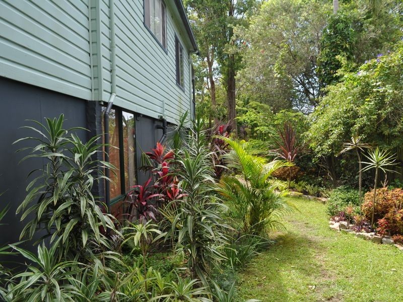 6 Turpentine Avenue, Sandy Beach NSW 2456