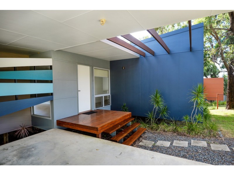 11 Safety Beach Drive, Safety Beach NSW 2456