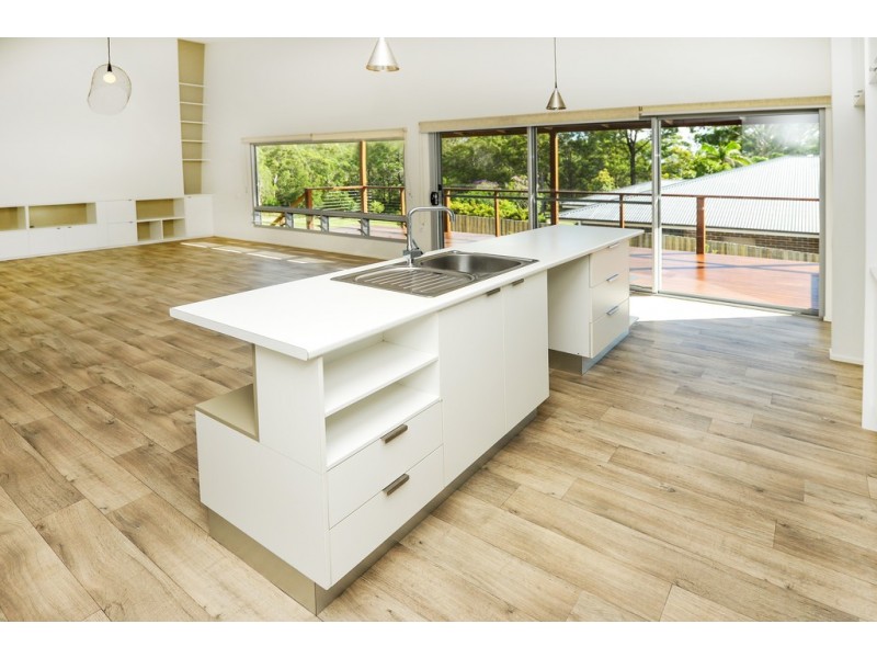 11 Safety Beach Drive, Safety Beach NSW 2456