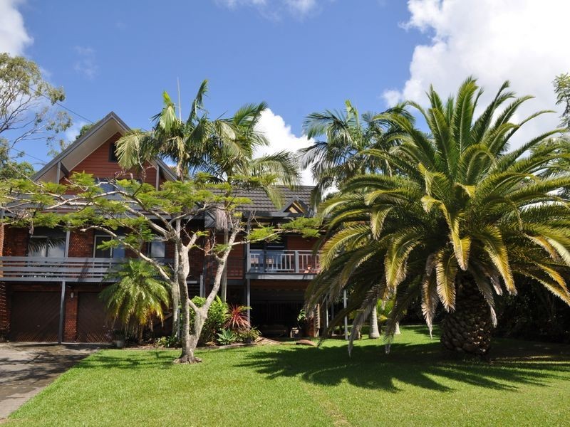 70 Safety Beach Drive, Safety Beach NSW 2456