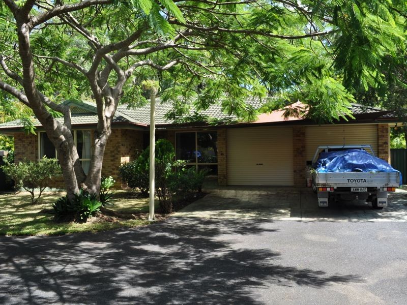 5 Bream Close, Emerald Beach NSW 2456