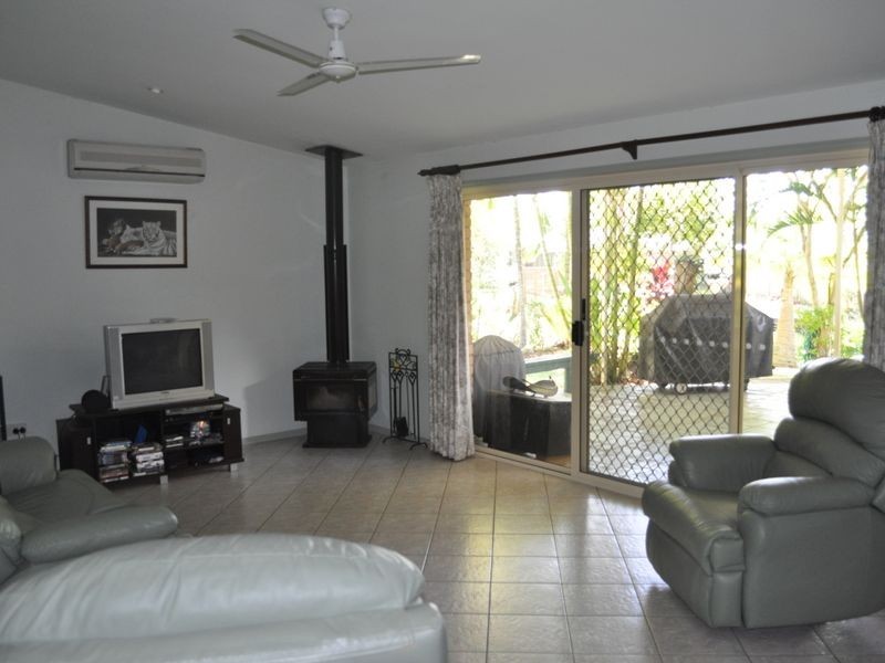 5 Bream Close, Emerald Beach NSW 2456