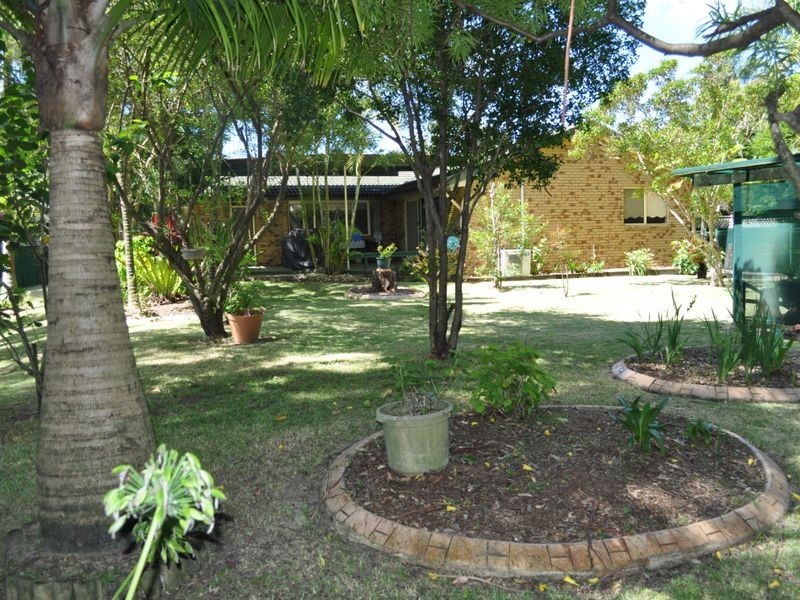 5 Bream Close, Emerald Beach NSW 2456