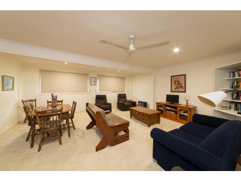 46 Dammerel Crescent, Emerald Beach NSW 2456