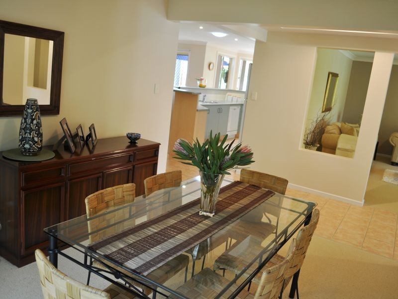 9 Ocean Links Close, Safety Beach NSW 2456