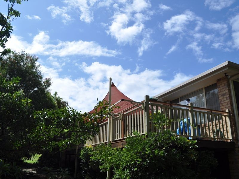 9 Ocean Links Close, Safety Beach NSW 2456