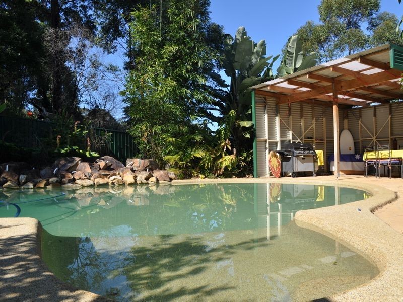 42 Poynten Drive, Emerald Beach NSW 2456
