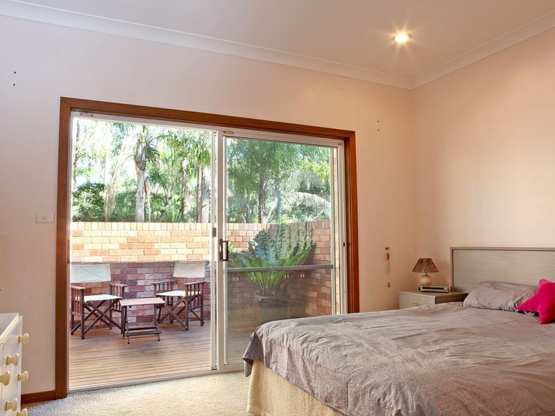 12 Pont Close, Emerald Beach NSW 2456