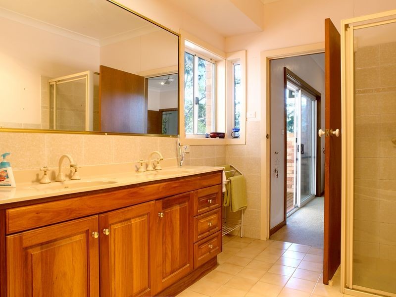 12 Pont Close, Emerald Beach NSW 2456