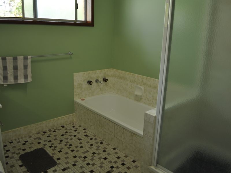 32 Sunset Avenue, Woolgoolga NSW 2456