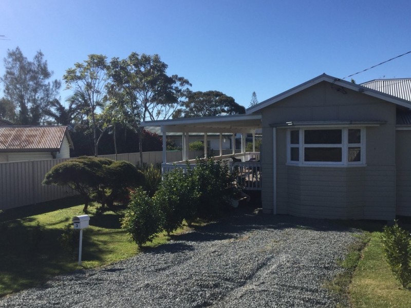 3 Mackay Street, Woolgoolga NSW 2456